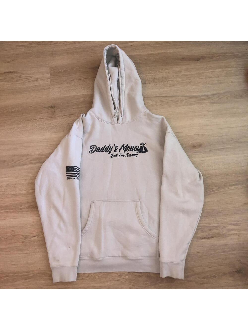 DADDY’S MONEY BUT I’M DADDY HOODIE SWEATSHIRT TAN BEIGE UNISEX MENS SIZE LARGE